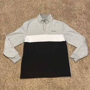Calvin Klein long sleeve zip pullover. NWOT. Size M.